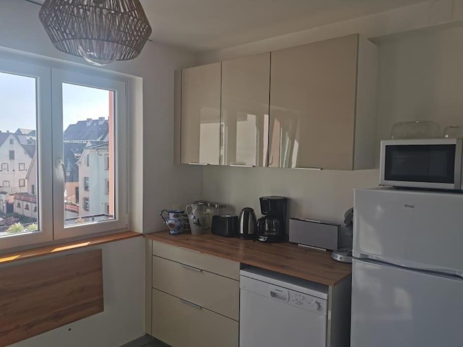 Logement Colmar Centre Avec Parking Exteriör bild