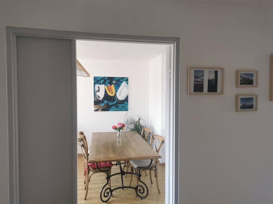 Logement Colmar Centre Avec Parking Exteriör bild